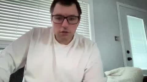 Snapshot of ungerisland chatting on March 9, 10:52 pm ungerisland online show from March 9, 10:52 pm