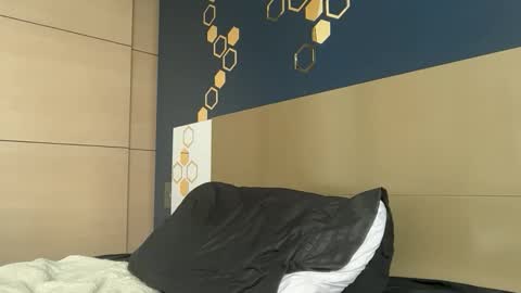 urbandick5 online show from February 25, 4:52 pm