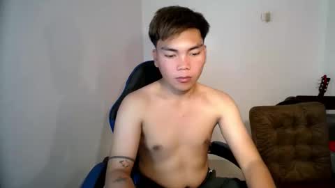 john carlo online show from February 11, 12:32 pm