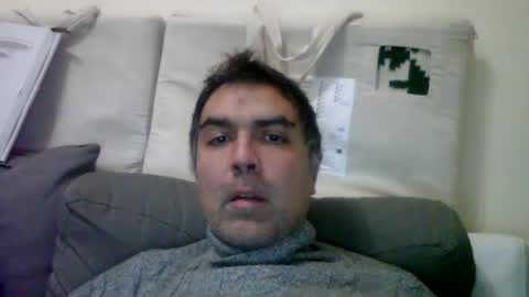 Snapshot of uruk1981 chatting on January 19, 6:10 pm uruk1981 online show from January 19, 6:10 pm