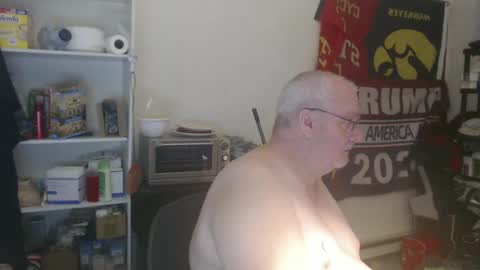 Eric online show from January 10, 3:07 am