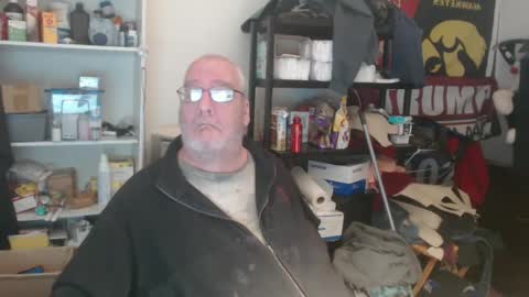 Eric online show from December 26, 2:12 am