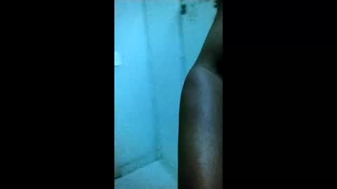 uwoodwant2nds online show from March 1, 11:37 pm