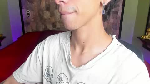 UYUKIE online show from March 19, 2:15 am