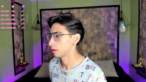 UYUKIE online show from October 18, 12:21 pm