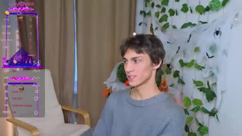 Valora online show from October 24, 12:29 pm