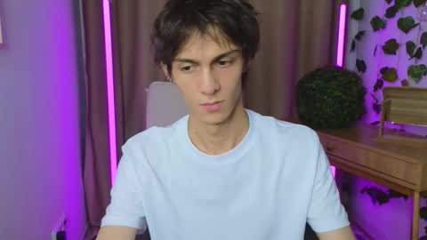 Valora online show from November 13, 12:43 pm