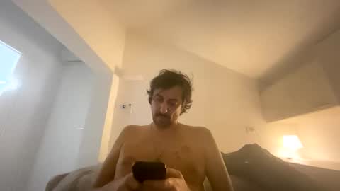 Snapshot of vaibrasilpirocudo chatting on January 1, 5:01 am vaibrasilpirocudo online show from January 1, 5:01 am