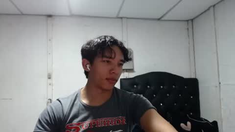 Valenor online show from July 15, 4:19 am