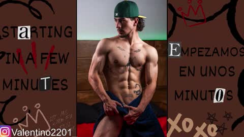 valentino online show from February 25, 4:46 am