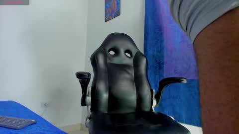 valentino santos online show from October 17, 5:06 pm