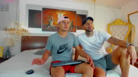  Valentinos  online show from October 17, 8:57 pm