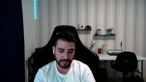 Roberto Carlos online show from October 16, 1:02 am