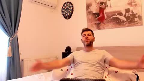 valyvalisimo online show from March 4, 6:09 am