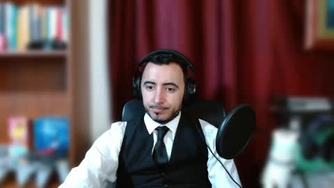 Snapshot of vanderheyl chatting on February 20, 12:30 am vanderheyl online show from February 20, 12:30 am