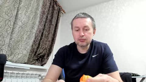 vano_822 online show from January 2, 8:13 pm