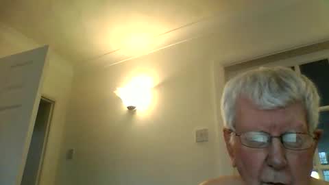 vassus online show from November 10, 3:39 pm