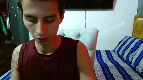 velk_hot1 online show from April 13, 11:55 am