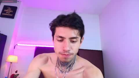 Verooxxx  online show from November 26, 4:15 am