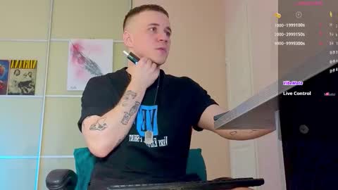 Ethan online show from October 18, 11:48 am