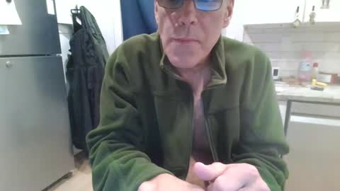 verysmallpeni online show from December 31, 9:50 pm