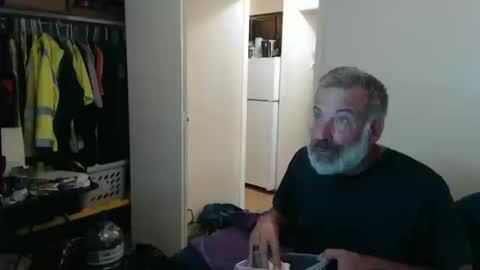 hairy man online show from October 16, 11:57 pm