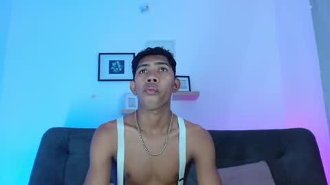 vesperth_supercock online show from March 8, 7:29 pm