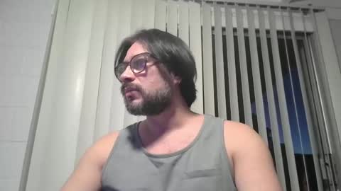 vesturelove online show from October 21, 1:42 am