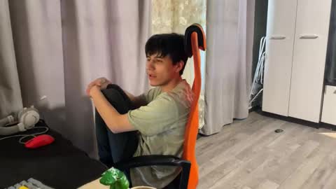 vialeras online show from February 12, 3:01 am