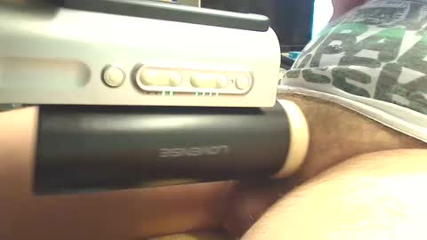 Snapshot of vibralove90 chatting on September 26, 1:53 pm Vibralove online show from September 26, 1:53 pm