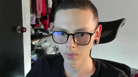 Vicent Brais online show from April 14, 7:46 pm