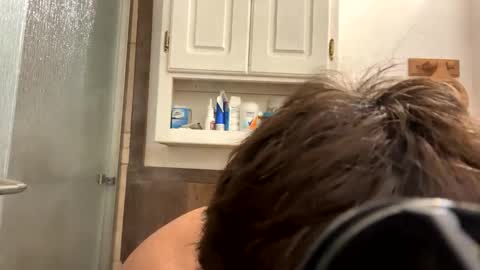 vicrobertson595 online show from September 11, 6:23 am