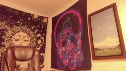 Victorino Jhonson online show from April 11, 5:49 pm