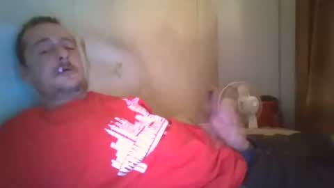 vids1977 online show from January 1, 12:32 am
