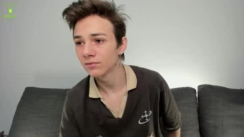 Viego Pattel online show from October 18, 4:34 pm