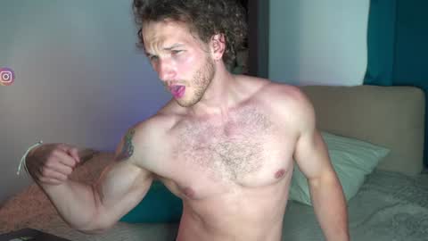 Snapshot of viktor_secret chatting on December 22, 11:54 am fansly VITEKsecret online show from December 22, 11:54 am