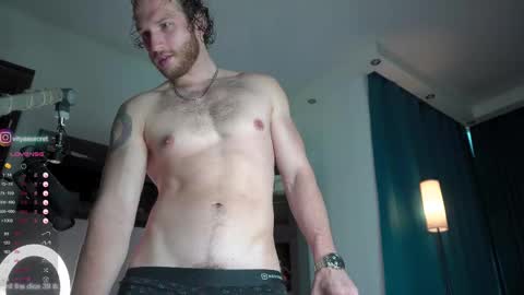 Snapshot of viktor_secret chatting on October 1, 5:22 am fansly VITEKsecret online show from October 1, 5:22 am