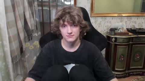 Dimoooooon online show from February 7, 12:40 am