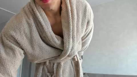 Vincent.  uncut 18cm online show from September 11, 12:59 pm