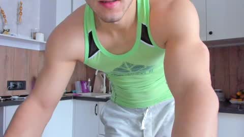 Vincent.  uncut 18cm online show from February 11, 8:15 am