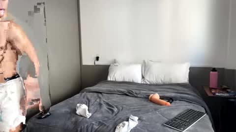 vitoraugustoxxx online show from October 17, 11:47 am