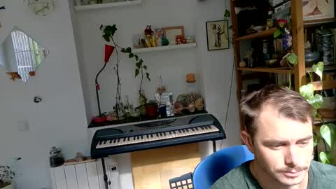 Viv online show from October 20, 12:31 pm