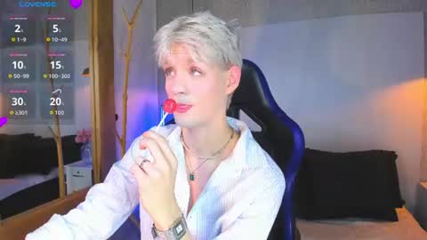 Vlad  online show from July 15, 2:24 pm