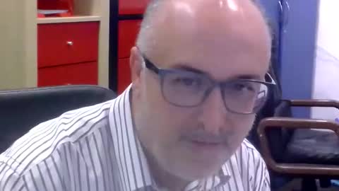 Snapshot of volpi72 chatting on October 16, 5:54 pm volpi72 online show from October 16, 5:54 pm