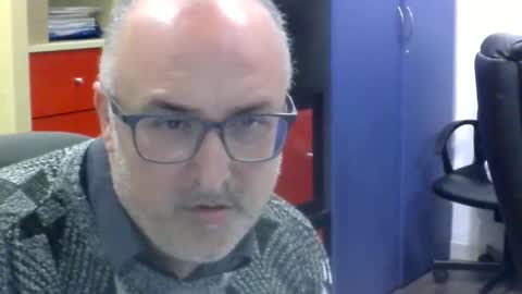 Snapshot of volpi72 chatting on February 24, 7:19 pm volpi72 online show from February 24, 7:19 pm