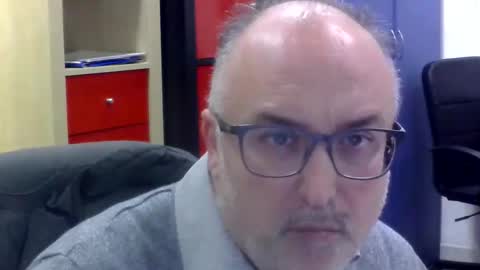 Snapshot of volpi72 chatting on January 3, 6:46 pm volpi72 online show from January 3, 6:46 pm