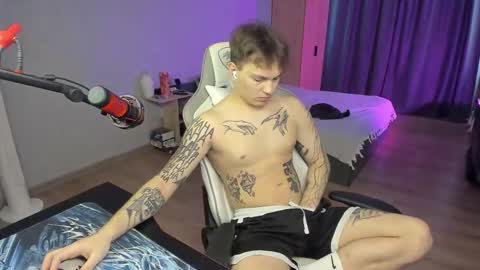 vova online show from December 15, 8:55 am