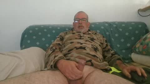 oscar online show from April 13, 8:48 am