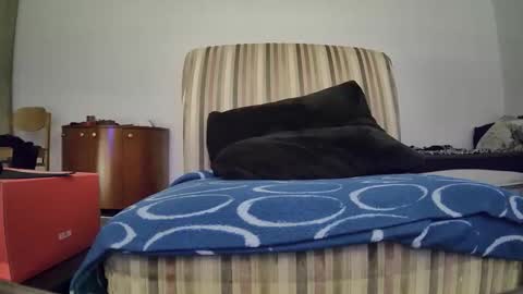 vype121 online show from March 24, 10:35 pm