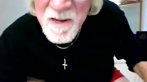 w3llbit online show from December 10, 6:01 am